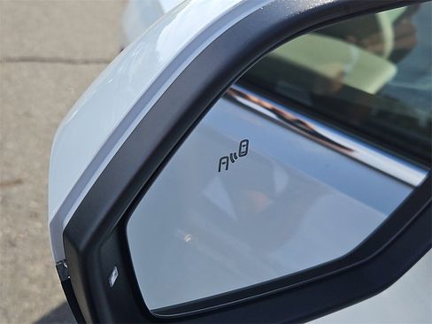 New 2026 Volkswagen Atlas SEL image 17