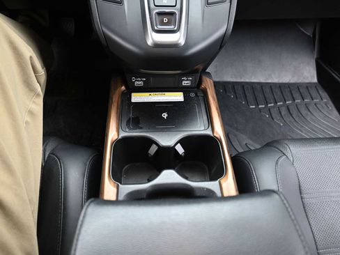 Used 2021 Honda CR-V Touring image 18