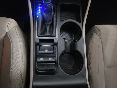 Used 2020 Hyundai Tucson Value w/ Cargo Package image 26