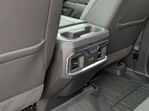 New 2025 GMC Sierra 2500 SLT w/ SLT Premium Package image 29