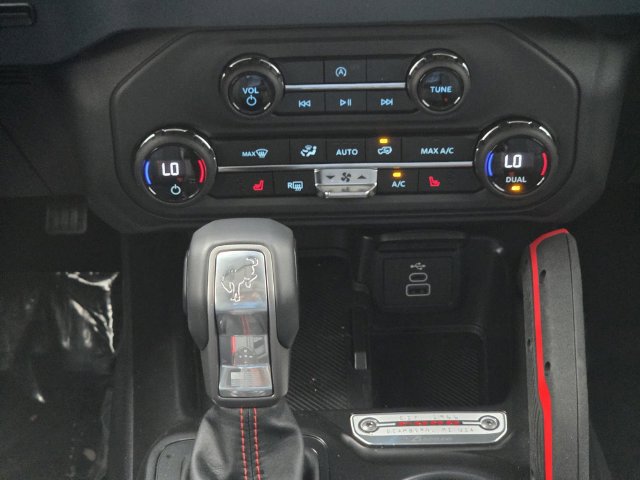 New 2026 Ford Bronco Heritage Edition AWD/4WD image 14