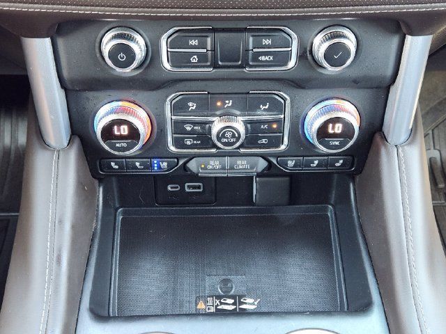 Used 2022 GMC Yukon SLT w/ SLT Premium Package RWD image 19