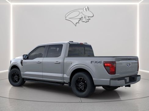 New 2026 Ford F150 XLT w/ Equipment Group 302A MID AWD/4WD image 4