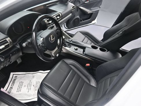Used 2016 Lexus IS 200t RWD image 20