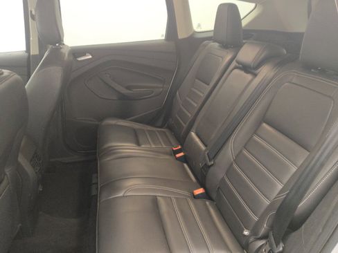 Used 2019 Ford Escape SEL image 18