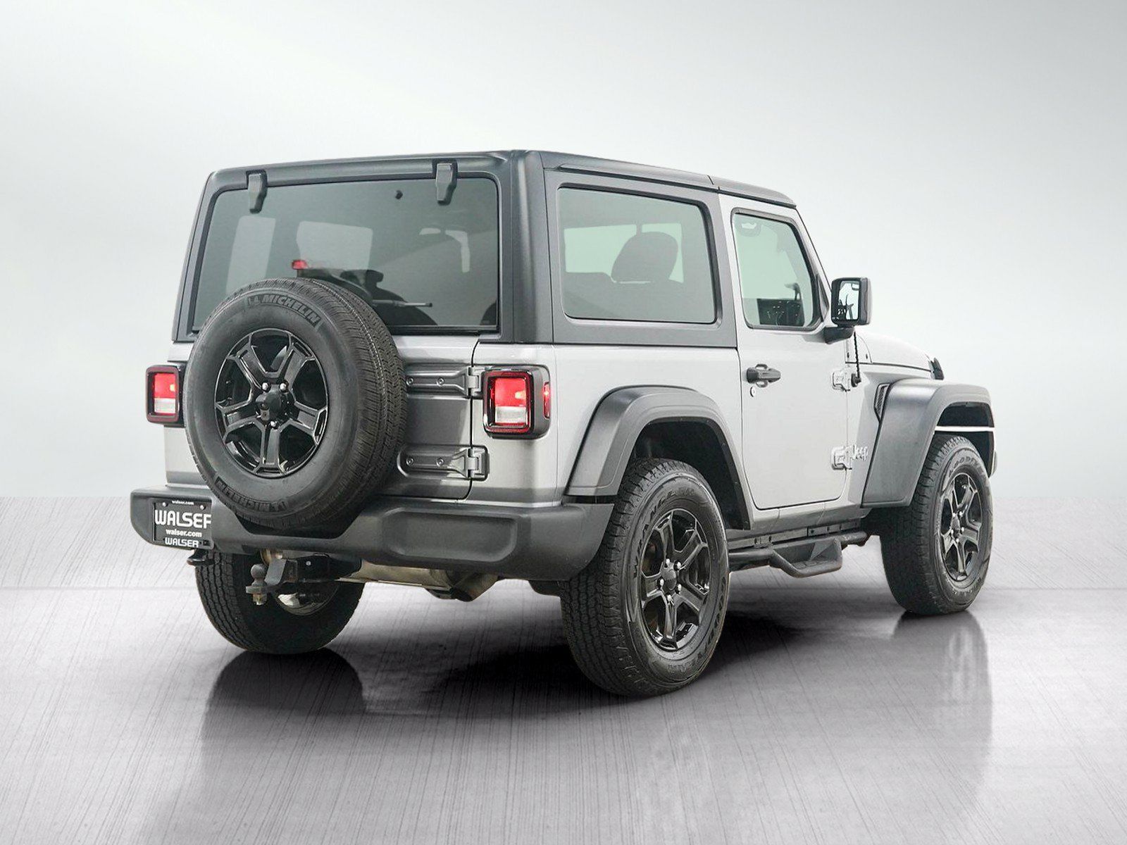 Used 2019 Jeep Wrangler Sport AWD/4WD image 5