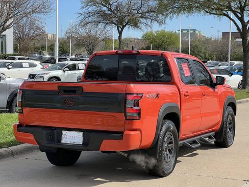 Certified 2025 Nissan Frontier Pro-X image 4