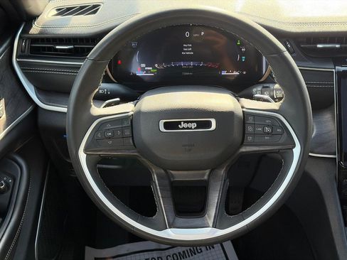 Used 2024 Jeep Grand Cherokee Limited 4xe AWD/4WD image 14