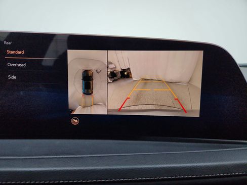 Used 2025 Cadillac XT4 Premium Luxury FWD image 16