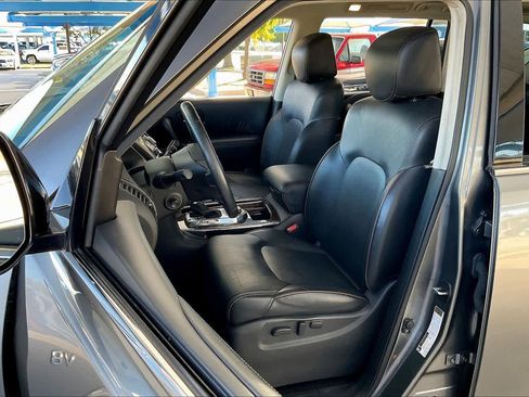 Used 2020 Nissan Armada Platinum w/ Captain's Chairs Package image 7