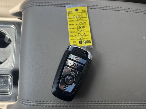 Used 2021 Lincoln Corsair Reserve w/ Equipment Group 201A image 31