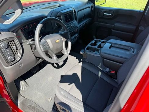 Used 2024 Chevrolet Silverado 1500 Custom AWD/4WD image 17