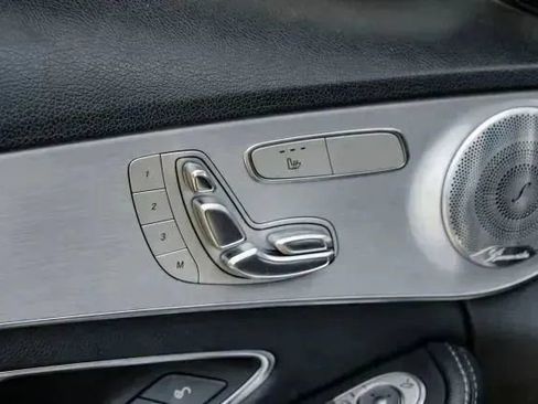 Used 2020 Mercedes-Benz C 300 Sedan image 39