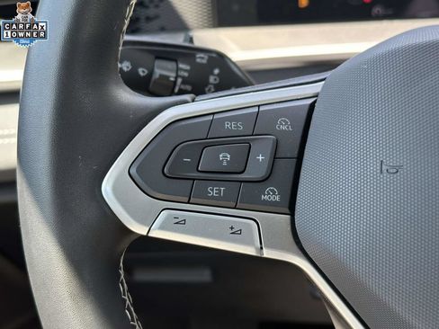 Used 2026 Volkswagen Tiguan SE w/ Panoramic Sunroof Package AWD/4WD image 22