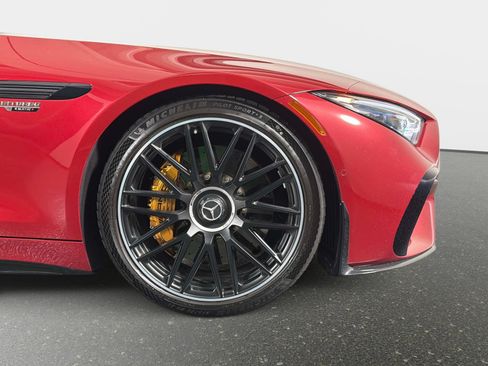 Used 2025 Mercedes-Benz SL 63 AMG 4MATIC image 4