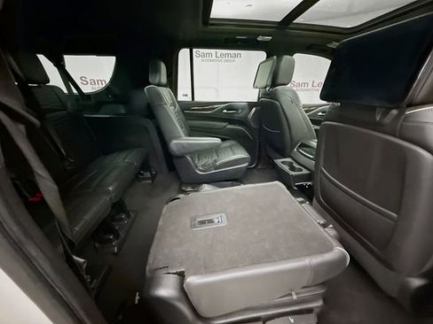 Used 2021 Cadillac Escalade ESV Sport Platinum image 31
