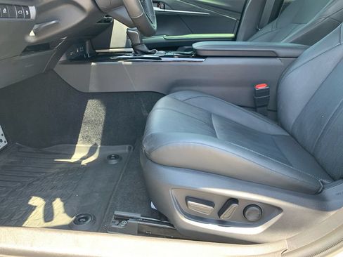 Used 2026 Toyota Camry XSE FWD image 22