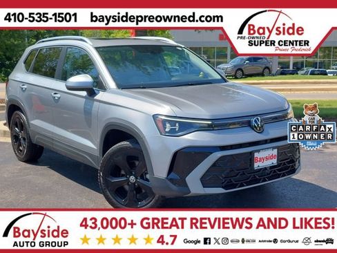 Used 2025 Volkswagen Taos SEL w/ Black Wheel Plus Package AWD/4WD image 1