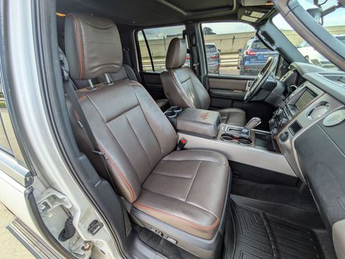 Used 2017 Ford Expedition EL King Ranch image 33