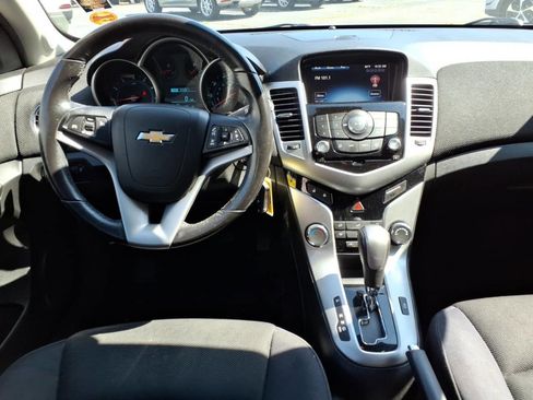 Used 2014 Chevrolet Cruze LT FWD image 13