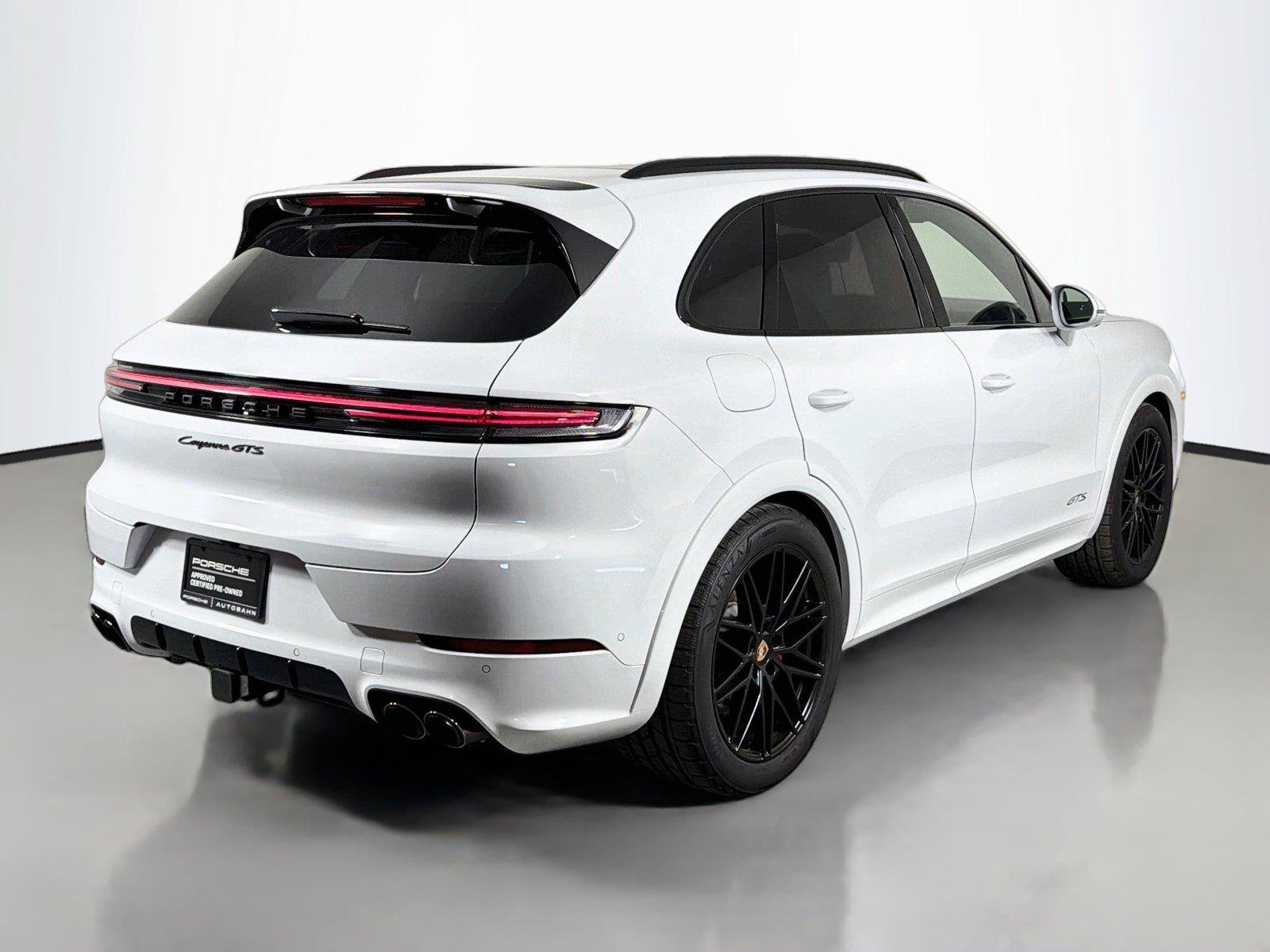 Certified 2026 Porsche Cayenne GTS AWD/4WD image 7