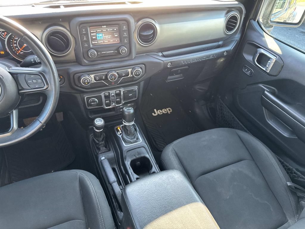 Used 2018 Jeep Wrangler Unlimited Sport S AWD/4WD image 14