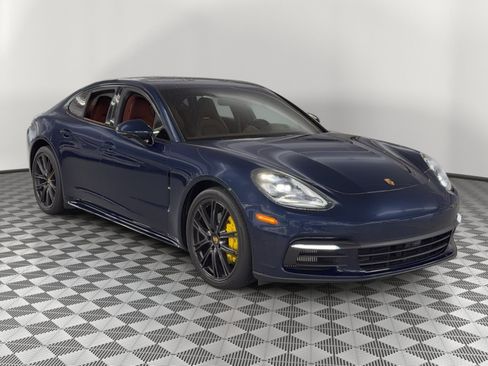 Used 2018 Porsche Panamera 4S AWD/4WD image 7