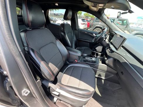 Used 2024 Ford Escape ST-Line w/ Tech Pack #1 AWD/4WD image 27