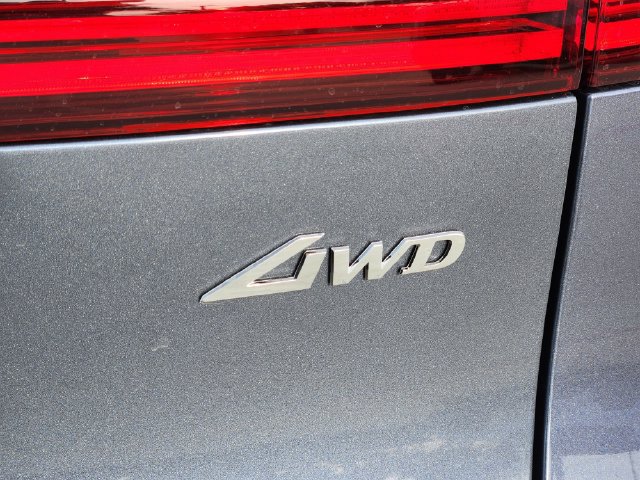 Used 2026 Genesis GV70 2.5T Advanced AWD/4WD image 8