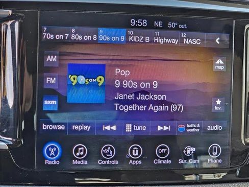 Used 2017 Chrysler Pacifica Limited image 15