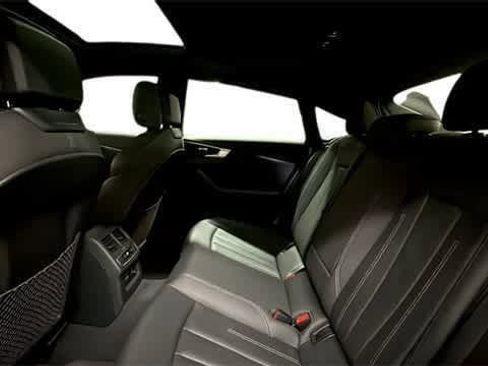 Used 2021 Audi A5 2.0T Premium Plus image 5