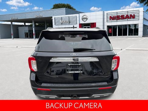 Used 2021 Ford Explorer XLT w/ Equipment Group 202A RWD image 7