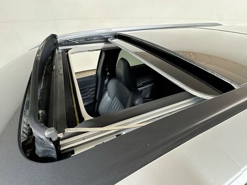 Used 2025 Mitsubishi Outlander SEL image 21