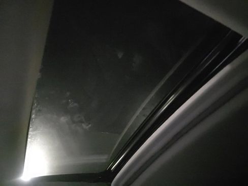 Used 2021 Honda CR-V EX image 12