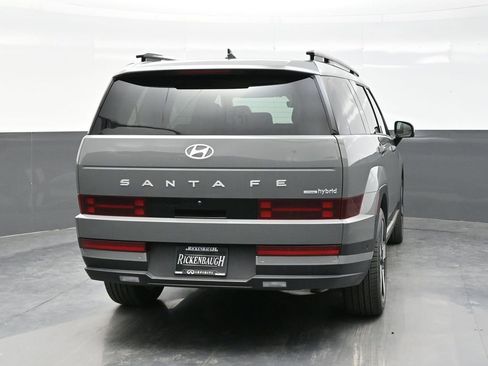 Used 2025 Hyundai Santa Fe Limited image 6