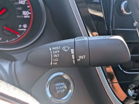 Used 2024 Toyota Camry FWD image 27