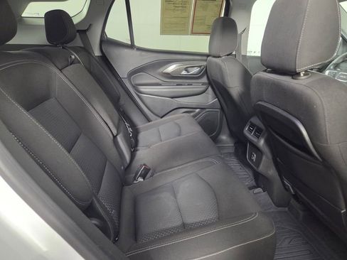 Used 2022 GMC Terrain SLE w/ Driver Convenience Package FWD image 29