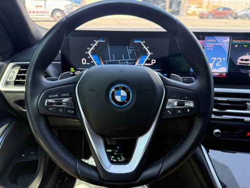 Used 2023 BMW 330e w/ Driving Assistance Package RWD image 34