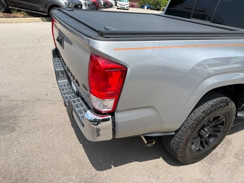 Used 2016 Toyota Tacoma SR5 w/ Towing Package AWD/4WD image 37