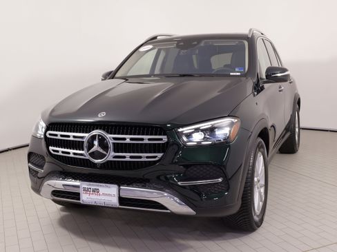 Used 2024 Mercedes-Benz GLE 450 4MATIC image 4