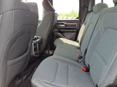 Used 2022 RAM 1500 Big Horn AWD/4WD image 13