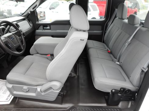 Used 2014 Ford F150 XL w/ Equipment Group 101A Mid AWD/4WD image 15