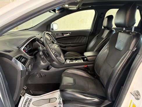 Used 2019 Ford Edge ST w/ Equipment Group 401A AWD/4WD image 11