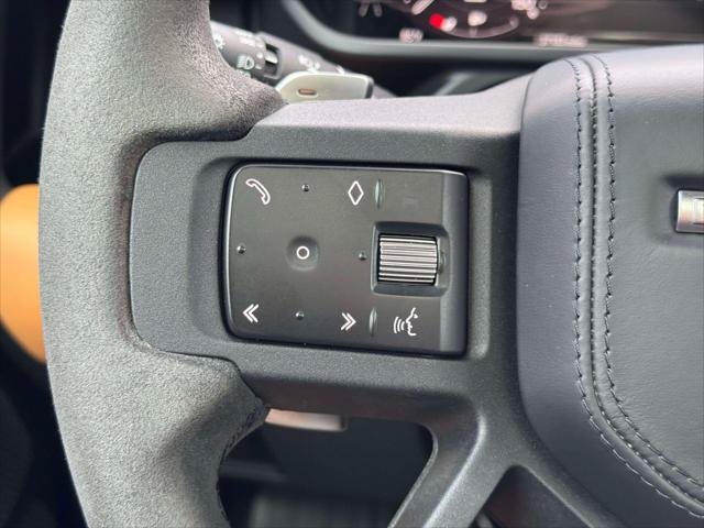 Used 2023 Land Rover Defender 110 V8 AWD/4WD image 24