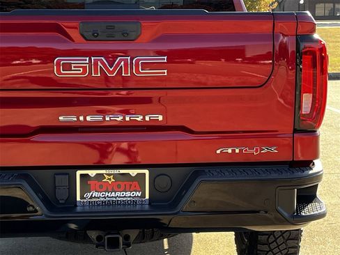 Used 2024 GMC Sierra 1500 AT4X image 6
