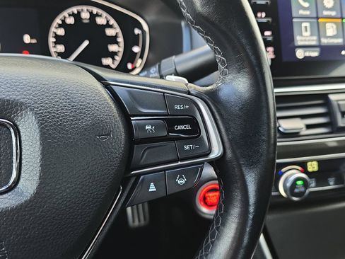 Certified 2022 Honda Accord Sport image 18