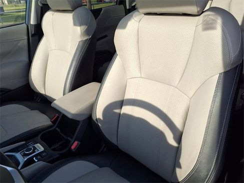 Used 2019 Subaru Forester Limited w/ Popular Package #3 image 7