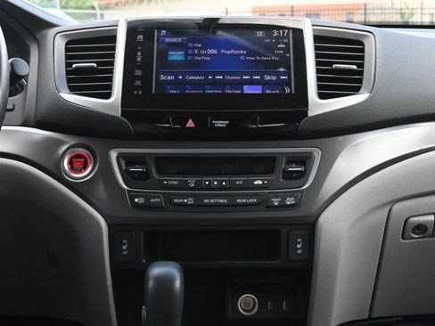 Used 2018 Honda Pilot EX-L image 13