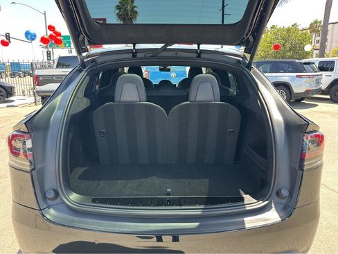 Used 2022 Tesla Model X AWD/4WD image 33