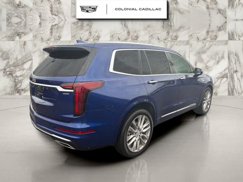 Used 2025 Cadillac XT6 Premium Luxury w/ Platinum Package AWD/4WD image 5
